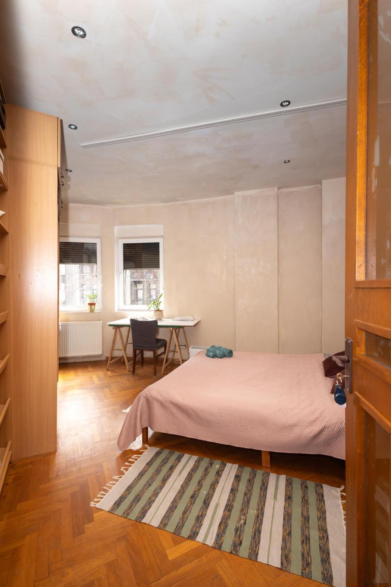 Shared Retro Vintage Luxury Apartment Bucareste Exterior foto